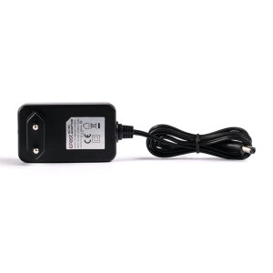 Voeding 12V/ 1A met DC-stekker 5,5 mm x 2,1 mm